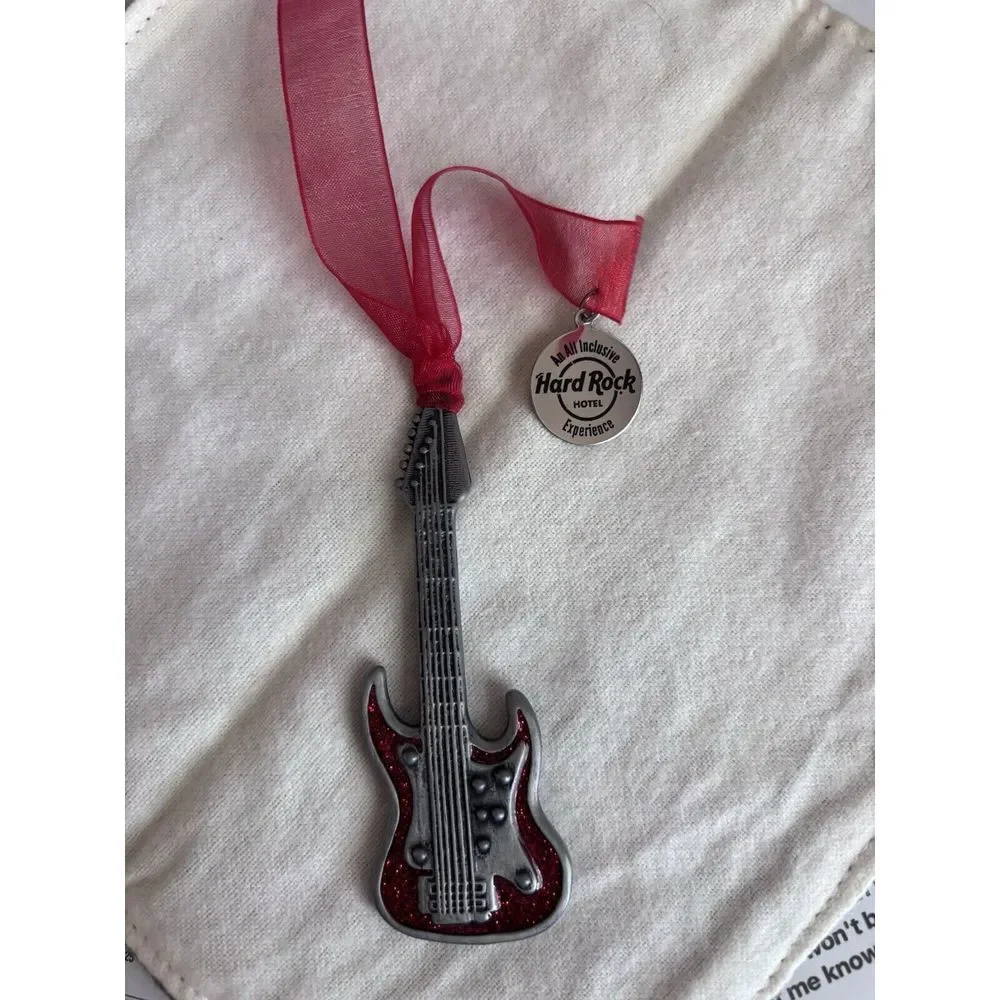 N/A pewter guitar